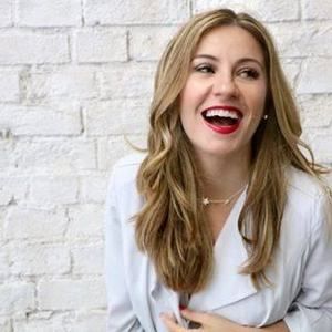 Meet your Posher, Maya